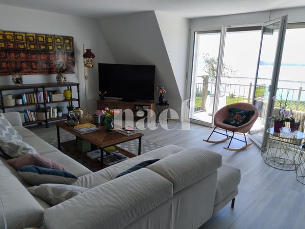 Bel appartement de 3 pièces au quatrième étage 2