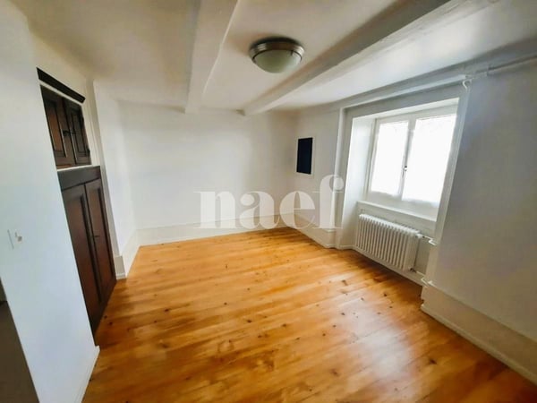 Charmant appartement de 3.5 pièces avec jardin privatif à Montmollin 3