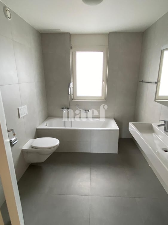 Appartement 5.5 pièces avec balcon 1