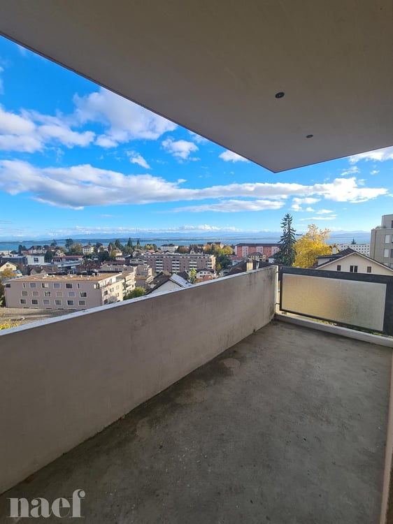 Appartement de 1 pièces avec vue sur le lac 2