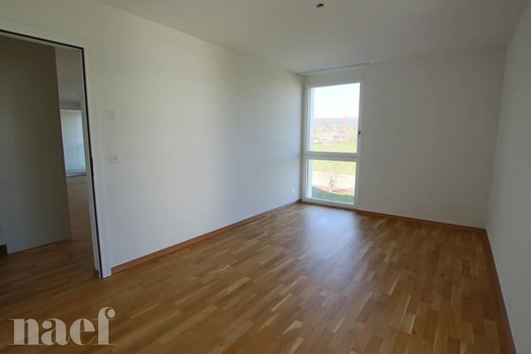 Bel appartement situé dans un complexe construit en 2013. 7