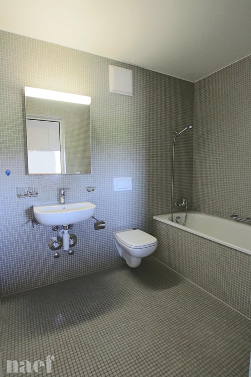 Bel appartement situé dans un complexe construit en 2013. 4