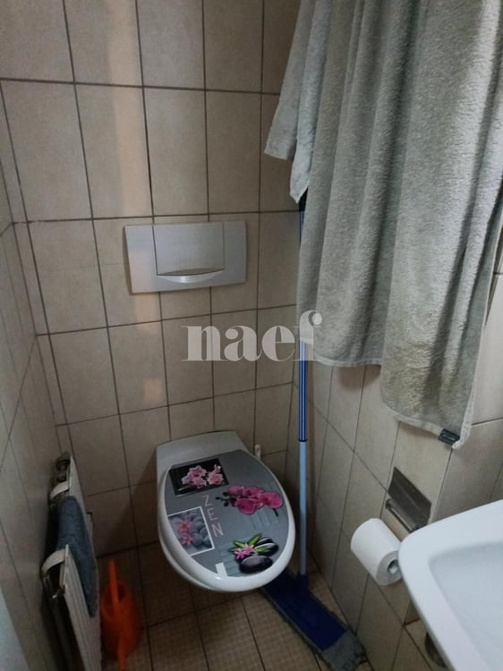 Appartement situé au centre ville, dans la zone piétonne. 5