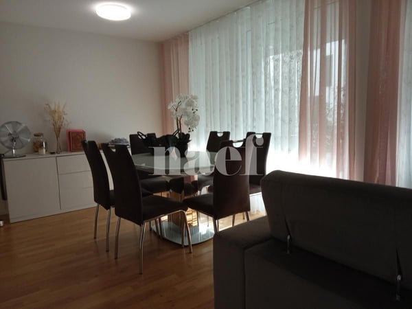 Très bel appartement récent idéalement situé. 5