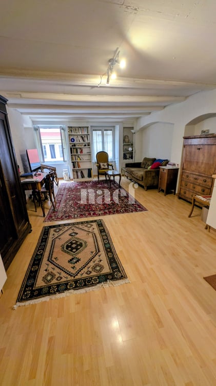 Appartement de 3 pièces au centre-ville de Neuchêtel 1