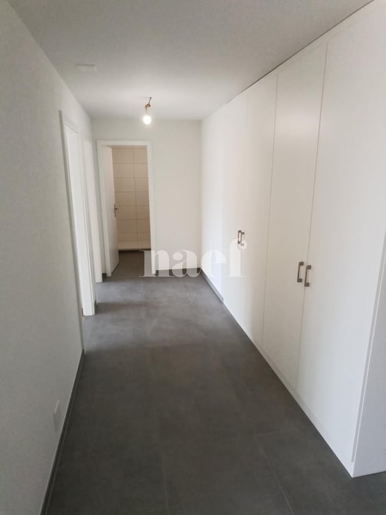 Magnifique 3 pièces rénové avec balcon à Neuchâtel 6