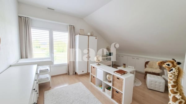 Au centre de Founex - bel appartement de 3 pièces d'env. 82m2 dans les combles 5