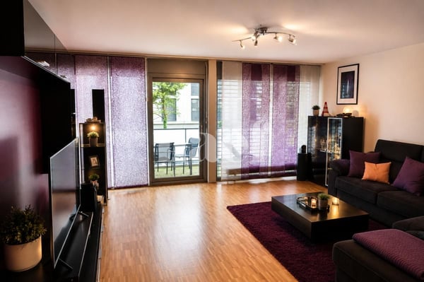 Bel appartement de 4.5 pièces au 1er étage avec balcon d'env. 116.8m2 4