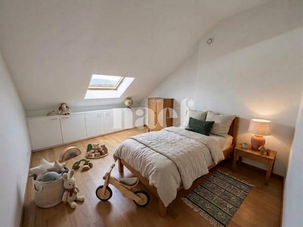 Au centre de Founex - bel appartement de 3 pièces d'env. 82m2 dans les combles 4