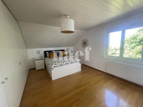 Belle villa individuelle entièrement rénovée de 5.5 pièces avec grand jardin 7