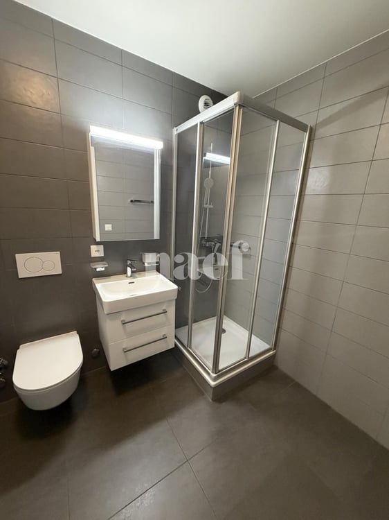 Bel appartement de 3.5 pièces au 1er étage avec balcon 6