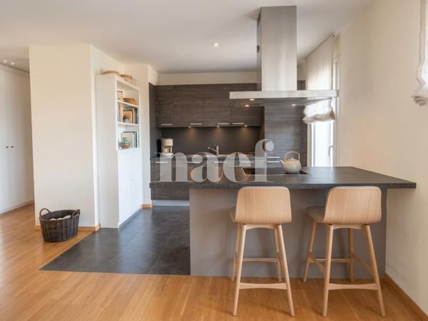 Bel Appartement de 3.5 pièces au 3ème étage d'env. 90m2 avec balcon 1