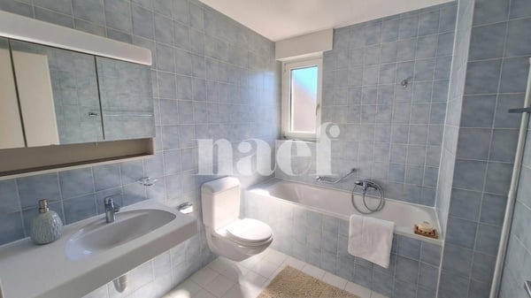 Bel appartement de 3 pièces d'env. 85m2 au 1er étage avec balcon 7