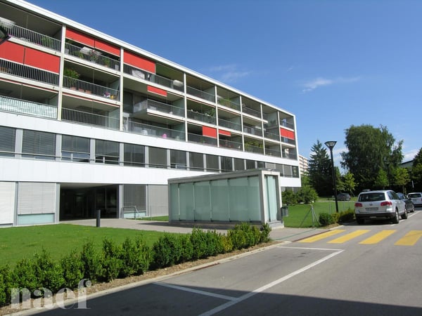 Belle arcade d'env. 516 m2 au rez-de-chaussée avec jardin et dépot d'env. 35m2 11