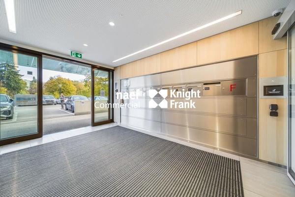 Superbes bureaux aménagés de 260m2 Vue Mont-Blanc Proche Aéroport 6
