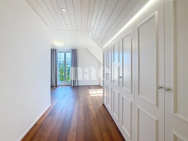 Villa de 7.5 pièces avec vue imprenable sur le lac 9