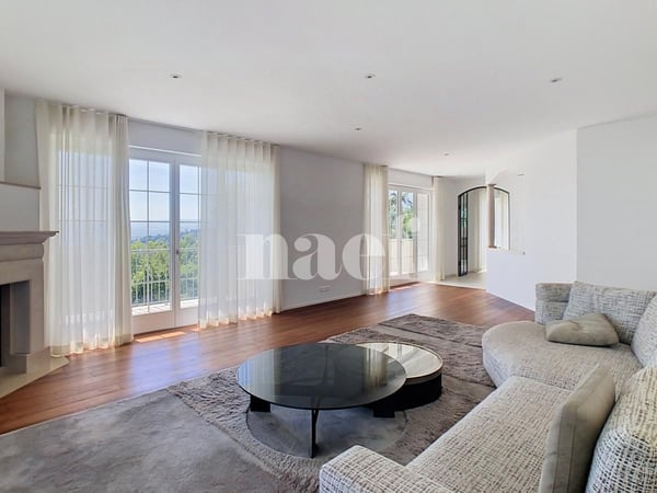 Villa de 7.5 pièces avec vue imprenable sur le lac 7