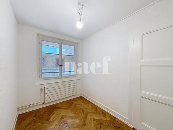 Appartement entièrement rénové avec cachet 9