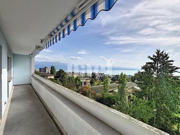 Opportunité rare - Vue lac exceptionnelle 2