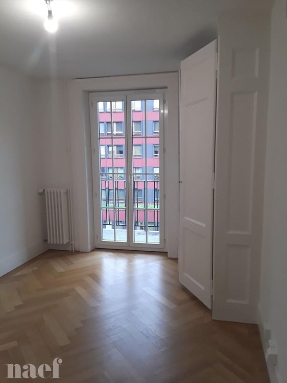 Appartement de 4 pièces situé proche de l'ONU 3