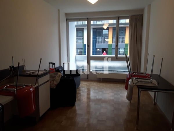 Appartement de 2.5 pièces meublé, RÉSERVÉ STRICTEMENT À DES ÉTUDIANTS 3
