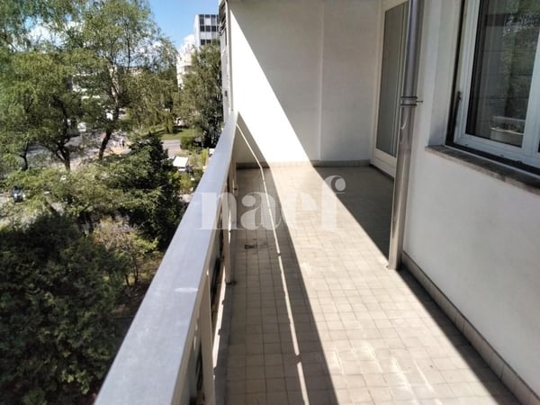 Appartement 4 pièces proche du parc Bertrand 8