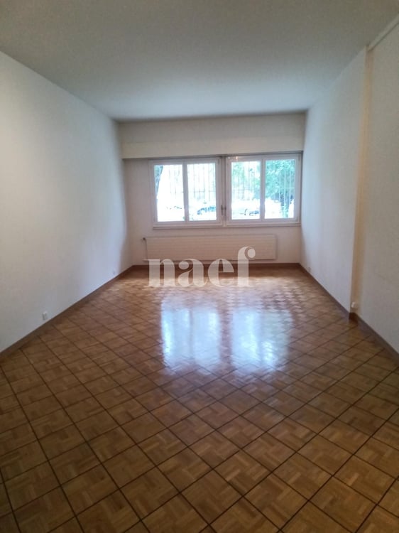 Appartement 2 pièces au rez-de-chaussée 4