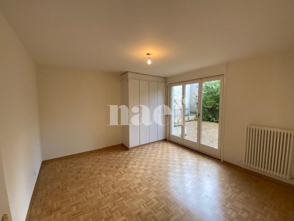 Appartement avec grande terrasse au rez-de-chaussée 5