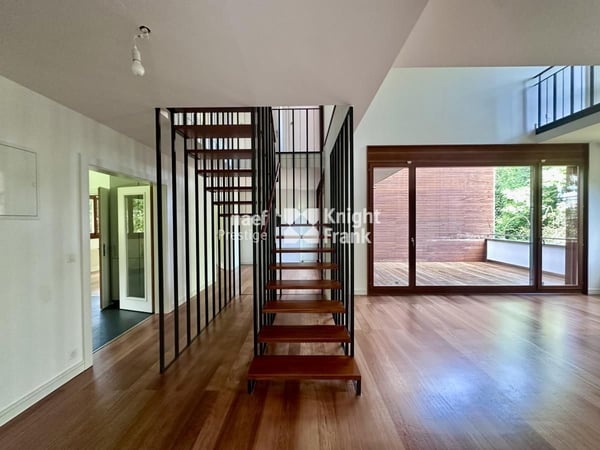 Beau duplex dans une résidence sécurisée à Cologny 2