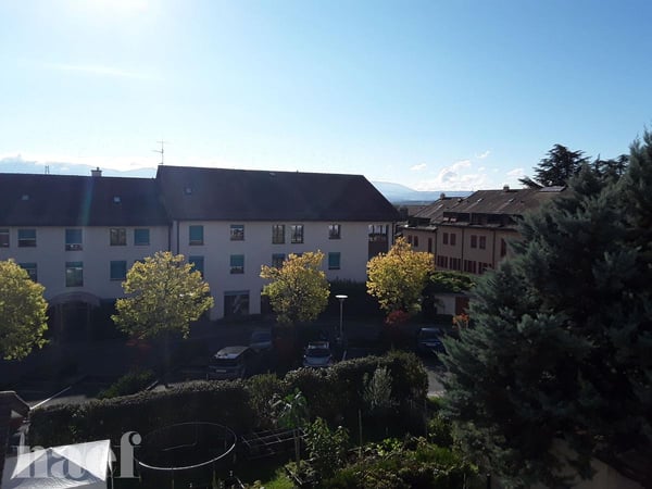 Appartement de 2 pièce au 2ème étage à Satigny 2