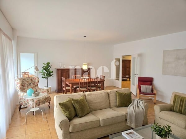 Bel appartement de 4 pièces avec 2 balcons à Champel 1