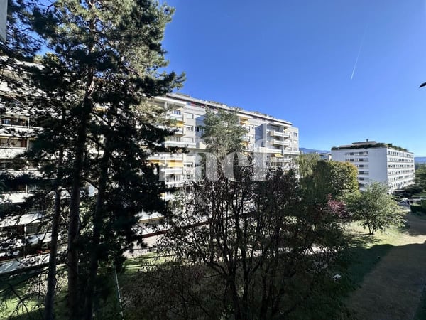 Appartement de 3 pièces avec parking intérieur à Champel 9