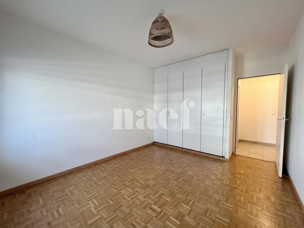 Appartement de 3 pièces avec parking intérieur à Champel 8