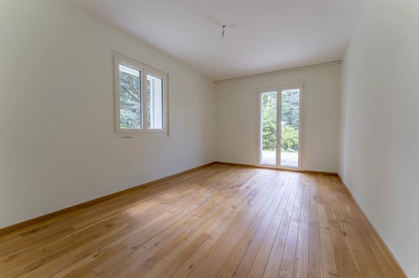 MAGNIFIQUE PROPRIETE PROCHE DE LAUSANNE 10