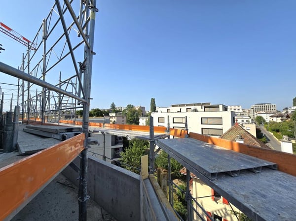 DERNIERS 1.5 PIÈCES 1