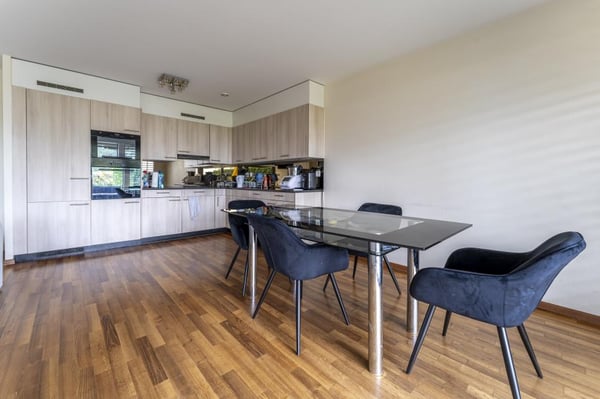 COUP DE COEUR ! MODERNE AVEC GRAND JARDIN ! 2