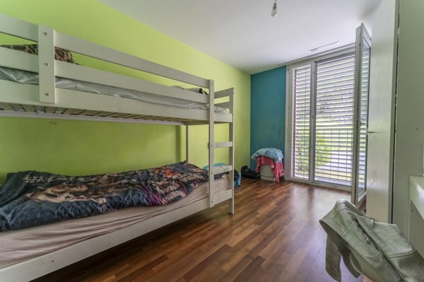 COUP DE COEUR ! MODERNE AVEC GRAND JARDIN ! 4