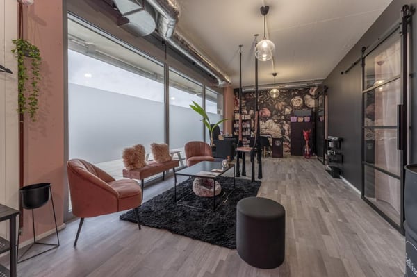 DISPONIBLE PROCHAINEMENT ET IDÉAL POUR INVESTISSEUR 2