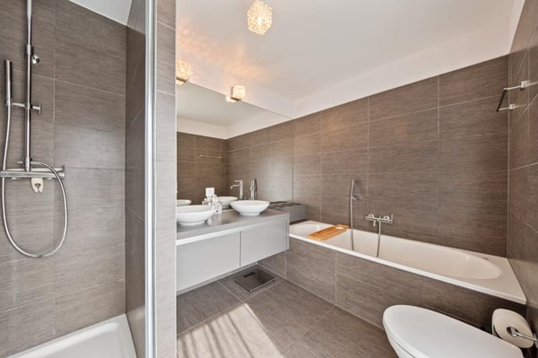 EN EXCLUSIVITÉ CHEZ PROXIMMO 7