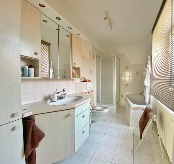 BEAUX VOLUMES ET ACCÈS PRATIQUES 11