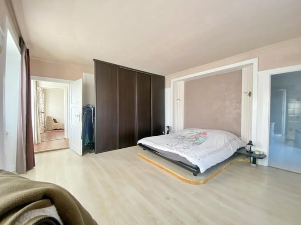 BEAUX VOLUMES ET ACCÈS PRATIQUES 10