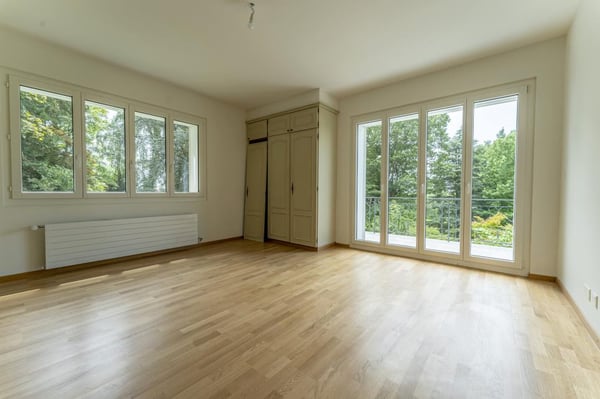 MAGNIFIQUE PROPRIETE PROCHE DE LAUSANNE 11