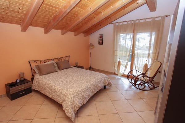 Superbe villa individuelle dans un cadre verdoyant. 4