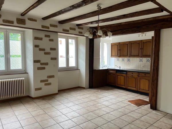 Immeuble de rendement au centre ville 8.3 % NET 3