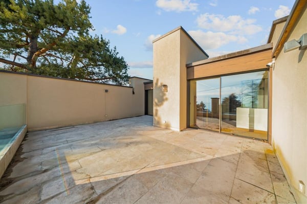 Superbe maison de ville avec jardin et piscine au coeur de Chailly 10