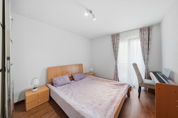 À DEUX PAS DES RIVES - SPACIEUX ATTIQUE AVEC BALCON ET VUE LAC 13