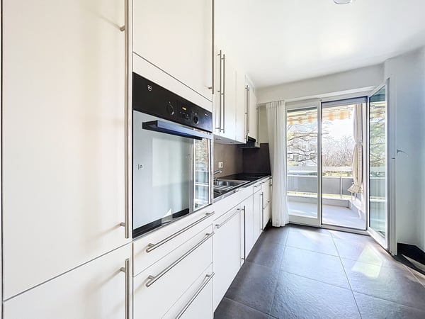 Superbe appartement rénové au coeur de La Tour-de-Peilz 4
