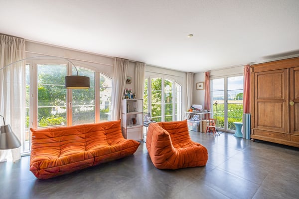 VILLA MITOYENNE 5,5 PIECES PARFAITEMENT SITUEE A CHAVORNAY ! 1