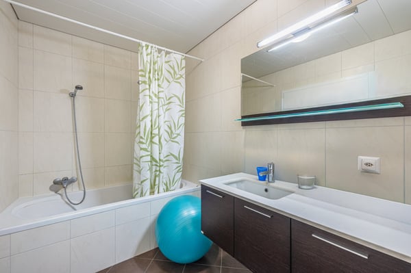 VILLA MITOYENNE 5,5 PIECES PARFAITEMENT SITUEE A CHAVORNAY ! 7