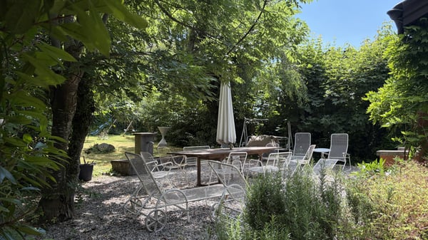 Élégante villa rénovée dans un cadre de vie paisible 13